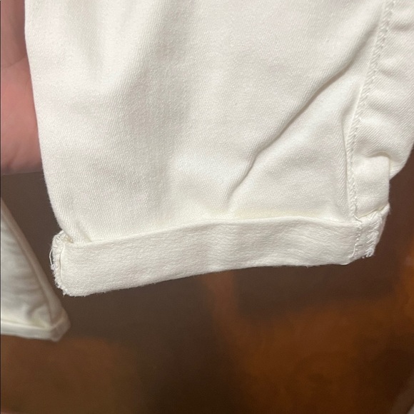 Rock & Republic White Women's Jeggings - Picture 4 of 8